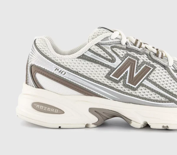 New Balance 740 Trainers  Beige