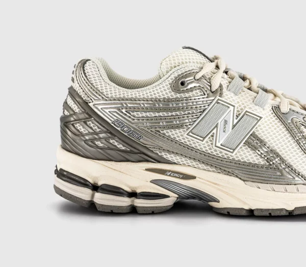 New Balance 1906 Trainers  Arid Stone Arid Stone