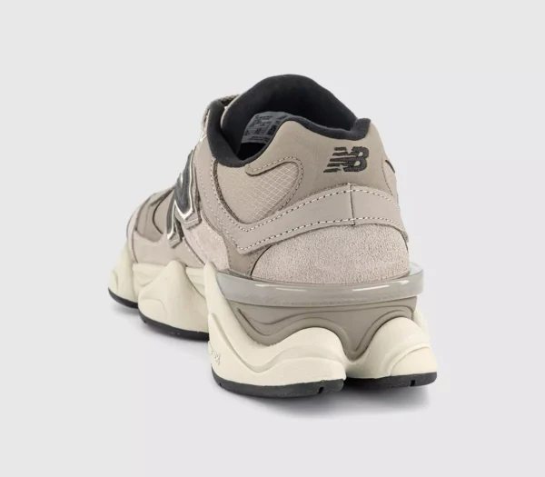 New Balance 9060 Trainers  Arid Stone Black