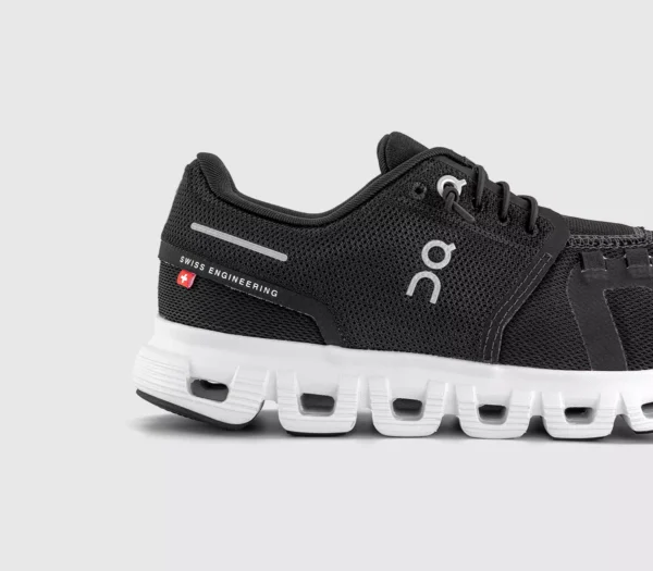 ON Cloud 6 Trainers  Black White F