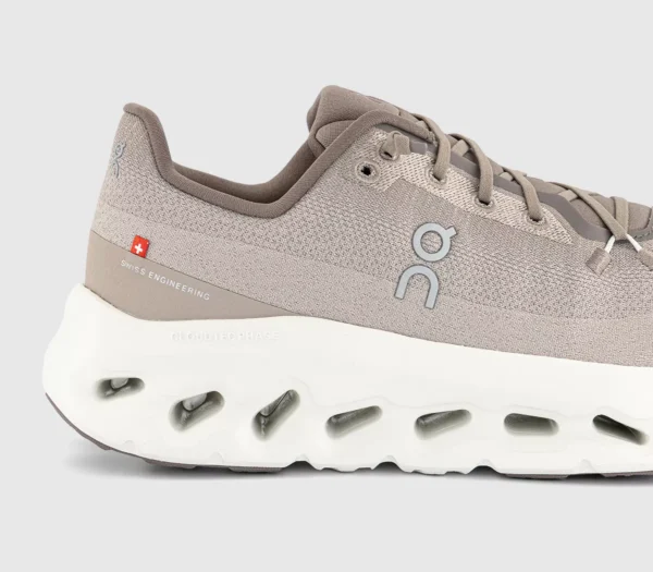 ON Cloudtilt Trainers  Cinder Fog