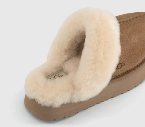 UGG Disquette Slippers  Chestnut