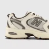 New Balance 530 Trainers  Offwhite Beige