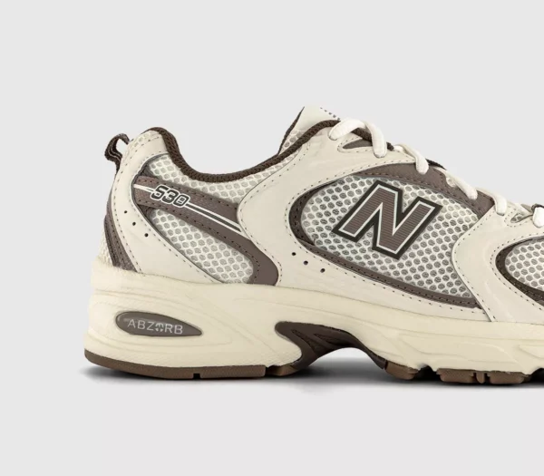 New Balance 530 Trainers  Offwhite Beige
