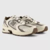 New Balance 530 Trainers  Offwhite Beige