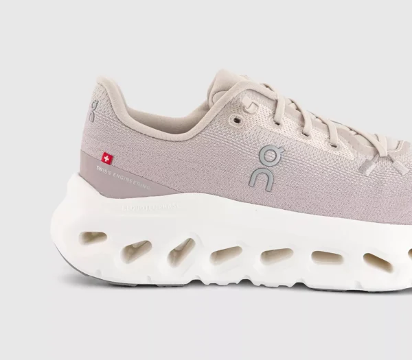 ON Cloudtilt Trainers  Pearl Fade F