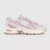 New Balance 740 Trainers  Pink Taffy